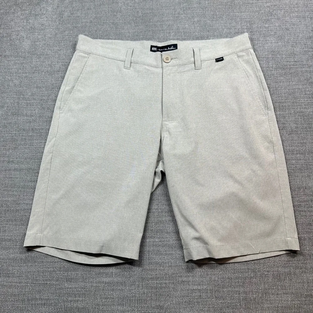 TravisMathew Golf Shorts Mens 33 Khaki Tan   Stretch Performance Casual